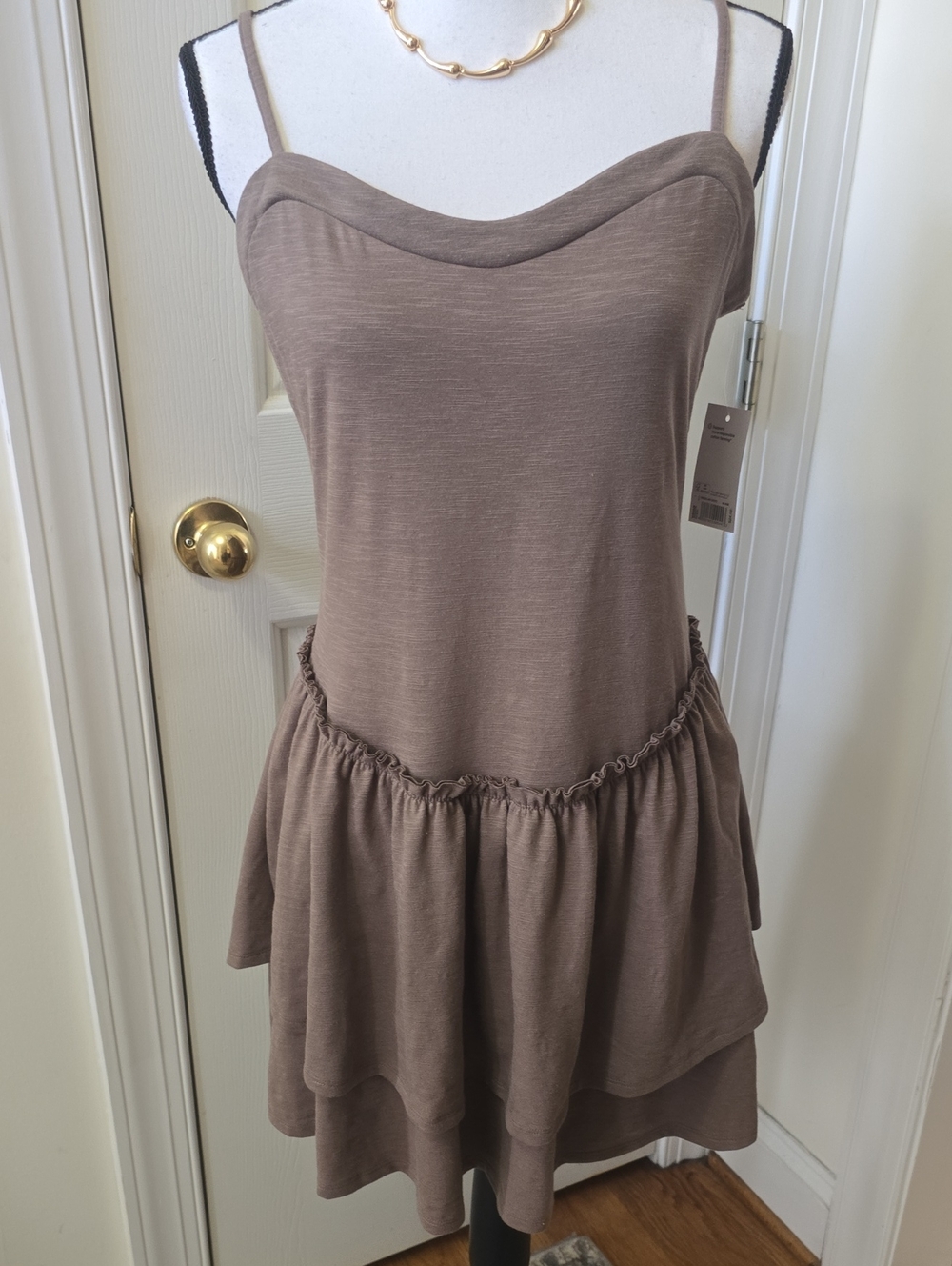 SO Brand Women's Junior's Brown Spaghetti Strap Tiered Summer Dress Size Large